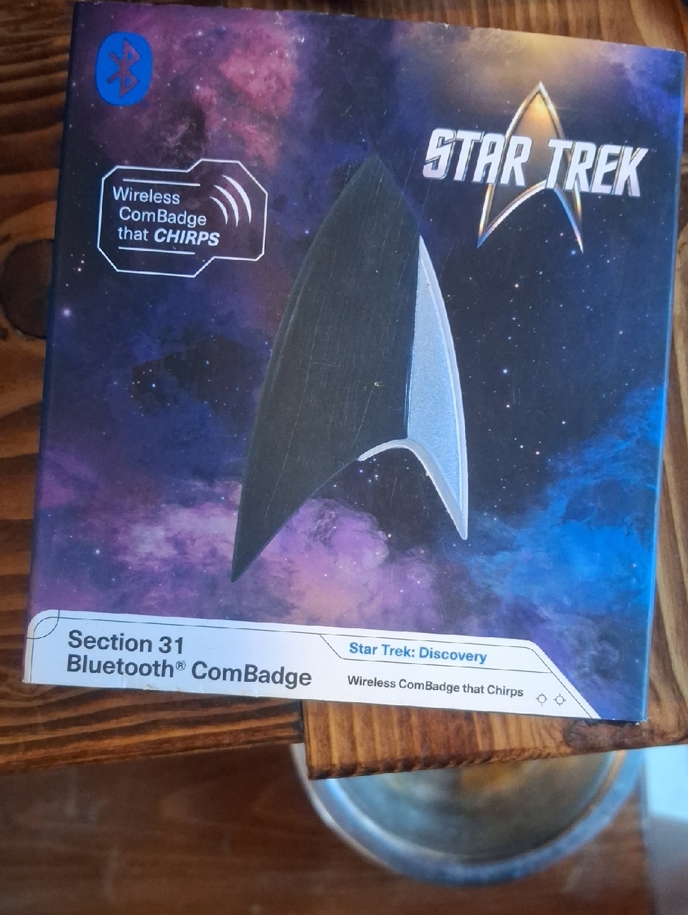 Star Trek Bluetooth ComBadge in Black and Silver
